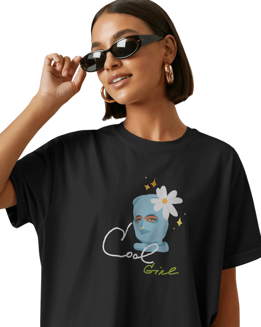 Cool Girl  – Unisex Oversize T-Shirt