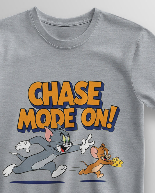 Tom and Jerry Chase Mode On! – Classic Unisex T-Shirt